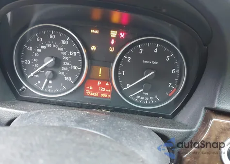 2010 BMW 328I xDrive из США, поврежденный, VIN WBAPK5C54AA650908